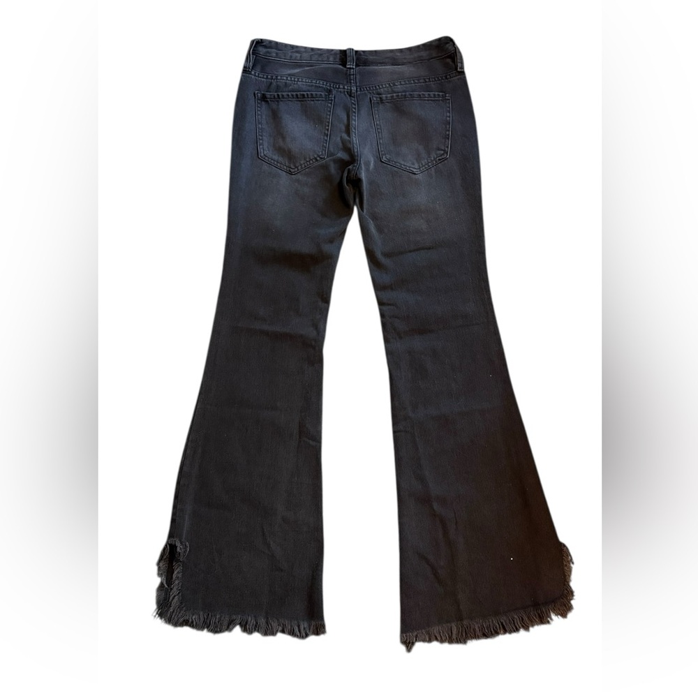 We The Free Flare Jeans Black Ash Wash Raw Hem High Rise Size 25 Free People - Picture 7 of 8